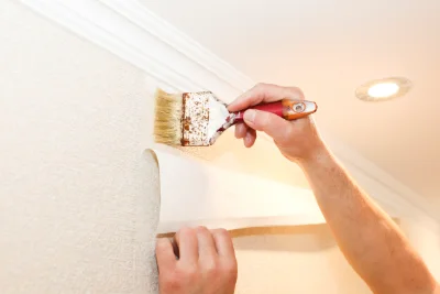 Pose de papier peint à Estensan — revêtements muraux et toiles de verre